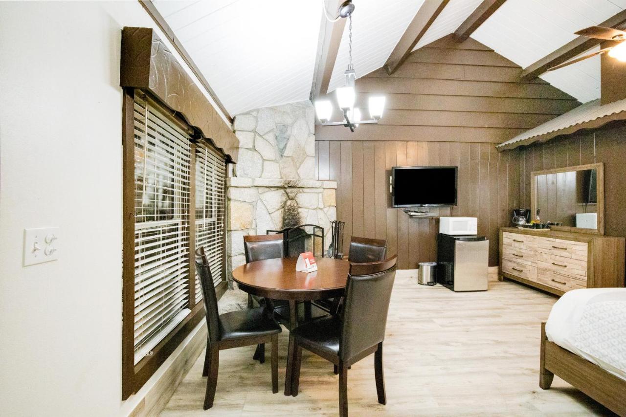 Arrowhead Tree Top Lodge Lake Arrowhead Exterior foto